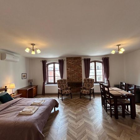 Apartament Stary Rynek 41 พอซนาน ภายนอก รูปภาพ
